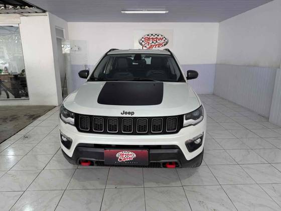 JEEP COMPASS 2.0 16V DIESEL TRAILHAWK 4X4 AUTOMÁTICO JEEP COMPASS 2.0 16V DIESEL TRAILHAWK 4X4 AUTOMÁTICO